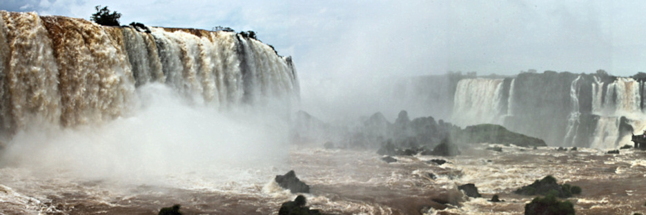 Arg_Brazil_Iguasu_3653 Panorama_m.jpg